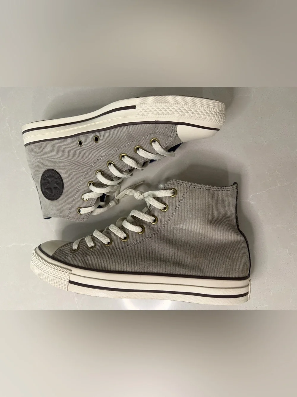 Converse Chuck 70 High Top Corduroy Sneakers Grey, Men’s 10